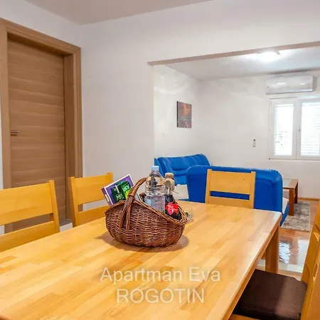 Eva Апартаменты Rogotin