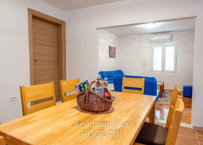 Eva Apartment Rogotin